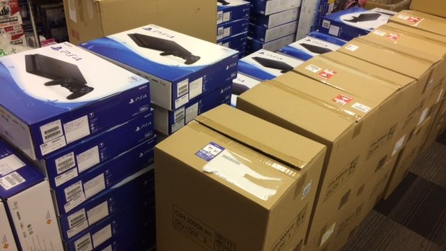 買取専門店 蔵zou PS4買取