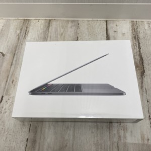 MacBook Pro 2020 13インチ 1TB