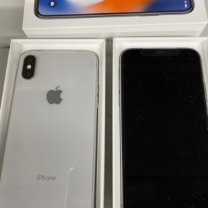 iPhoneX64GB中古品2台