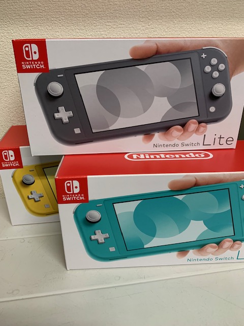 Nintendo Switch Lite 3台