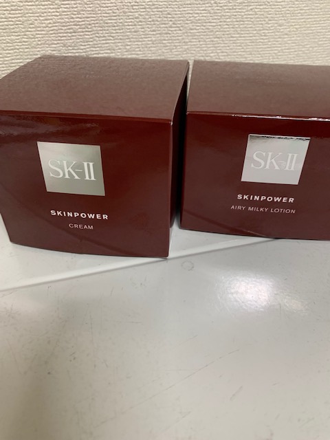 買取商品：SK-Ⅱ　スキンパワー クリーム　/　スキンパワー エアリー ミルキーローション