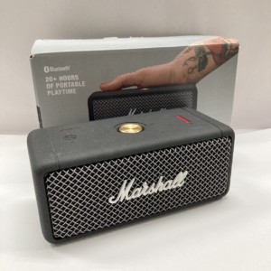 Marshall　20＋ HOURS OF PORTABLE PLAYTIME