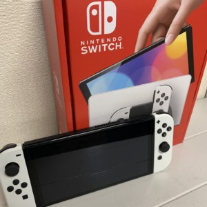 Nintendo Switch 有機ELモデル ホワイト　中古美品