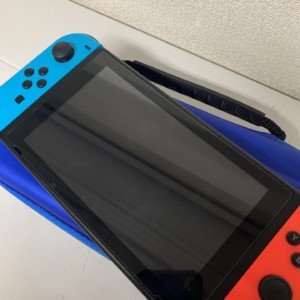 Nintendo Switch 本体＋JoyCon　中古品