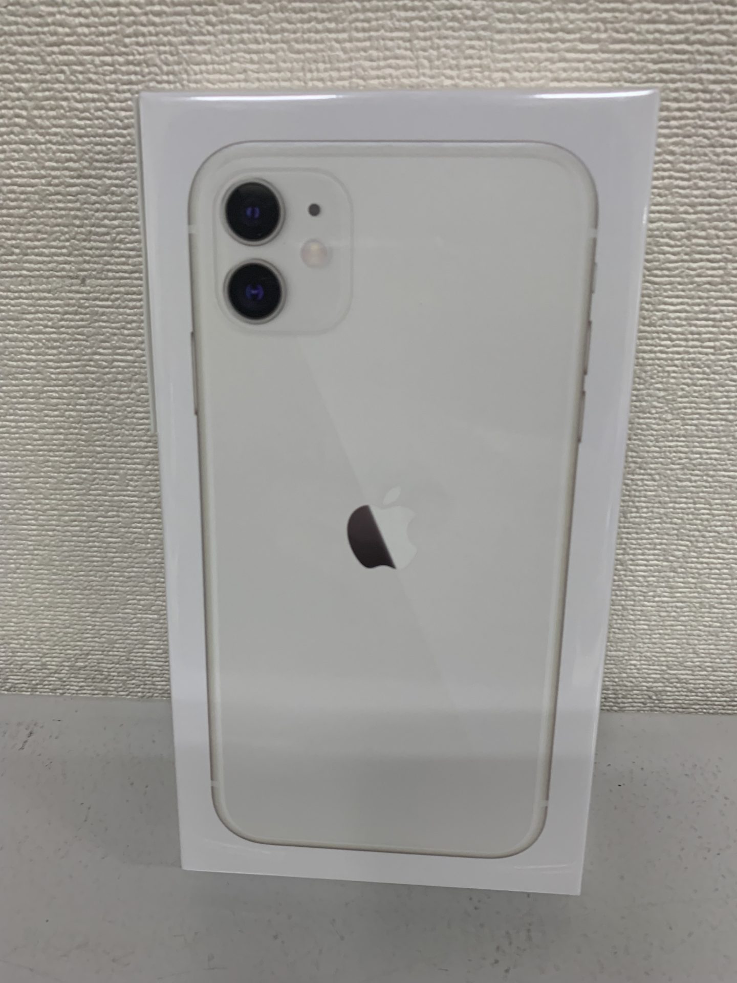 買取商品：Apple SIMフリー iPhone11 64GB White 新品未開封