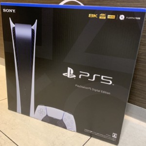 SONY　PlayStation5　ﾃﾞｼﾞﾀﾙｴﾃﾞｨｼｮﾝ　中古美品