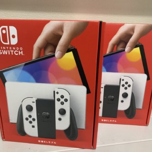 任天堂　Nintendo Switch 有機ELモデル ホワイト　2台　新品未使用品