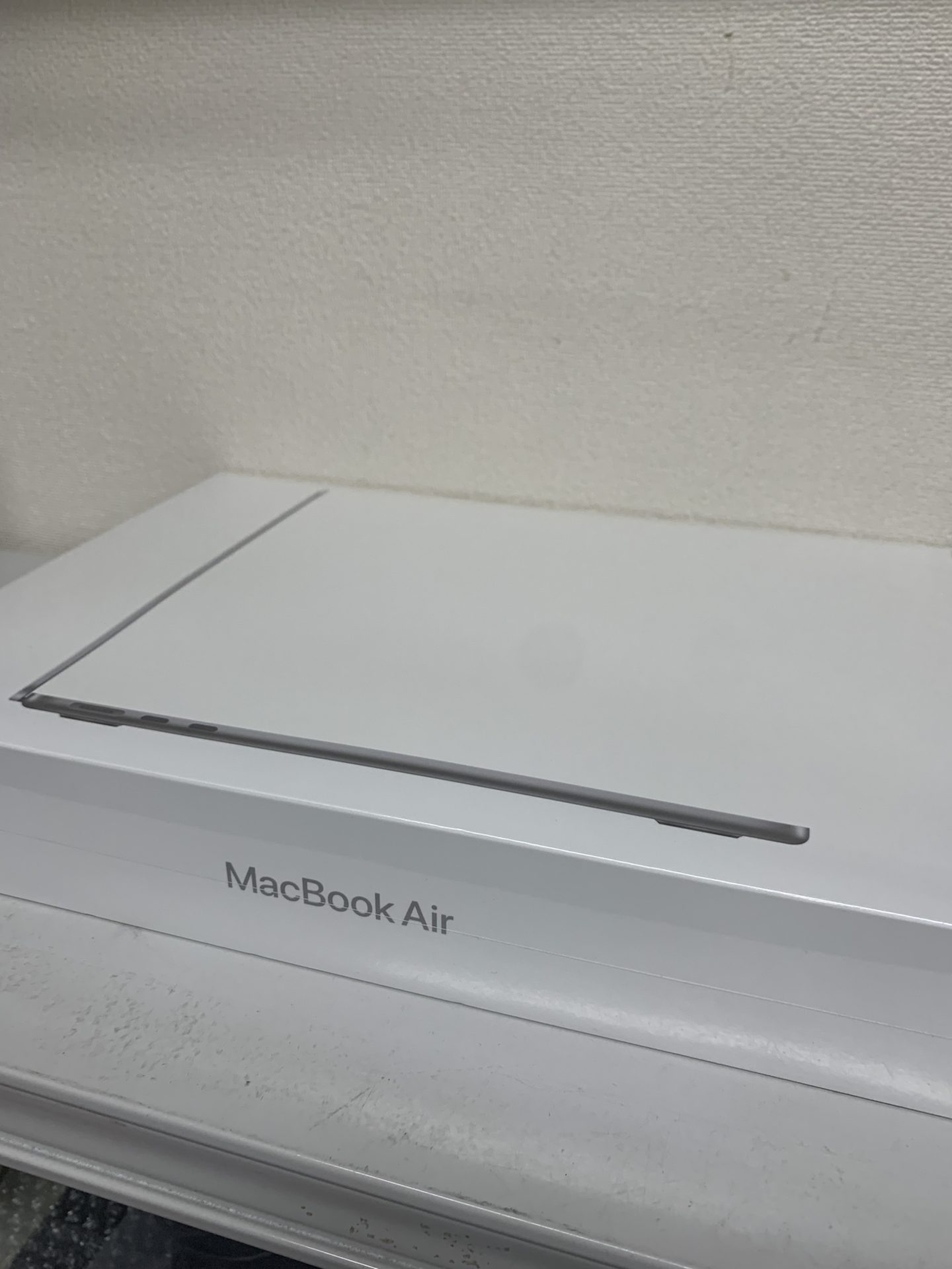 買取商品：Apple MacBook Air 2022 MLXX3J/A 新品未開封