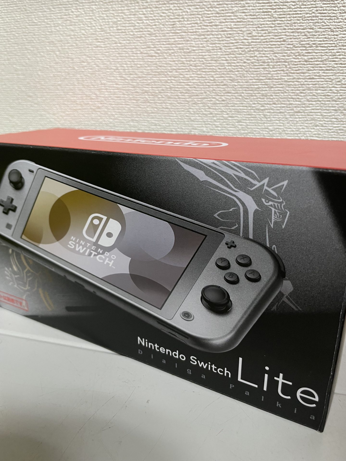 買取商品：任天堂 Nintendo Switch Lite ディアルガ・パルキア　新品未使用