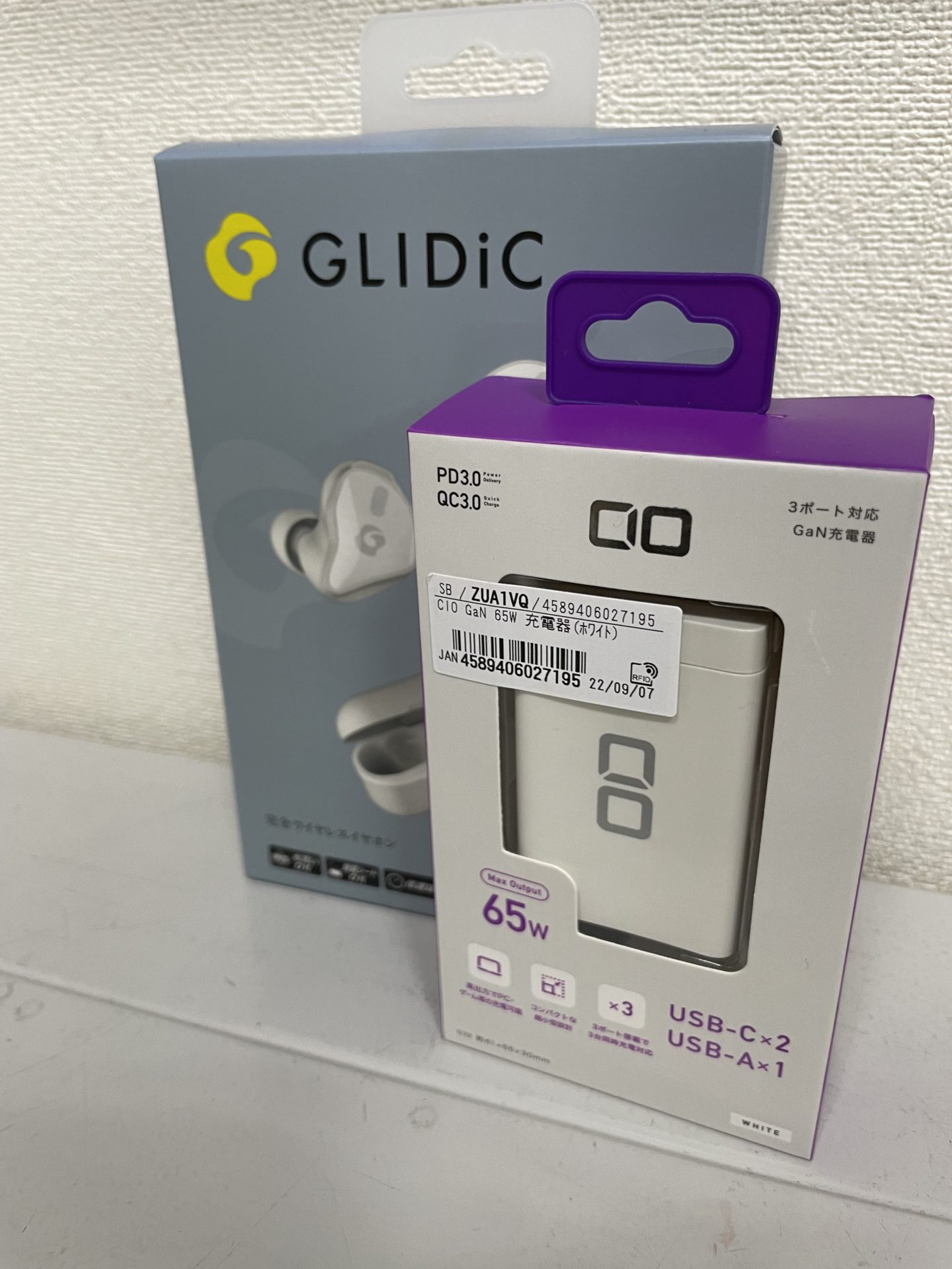 買取商品：GLIDiC 完全ワイヤレスイヤホン TW-6100 / GaN充電器 新品未開封