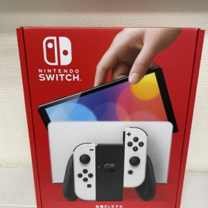 任天堂　Nintendo Switch 有機ELモデル　ホワイト　新品未使用