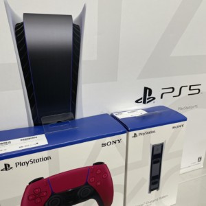 SONY PlayStation5 CFI-1000A01 / DualSense コントローラー / DualSense 充電スタンド 新品