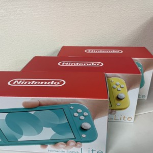 任天堂　Nintendo Switch Lite (保証印無し)　3台　新品未使用品