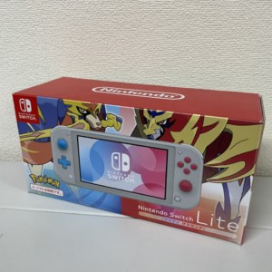 任天堂　Nintendo Switch Lite ザシアン・ザマゼンタ　中古美品