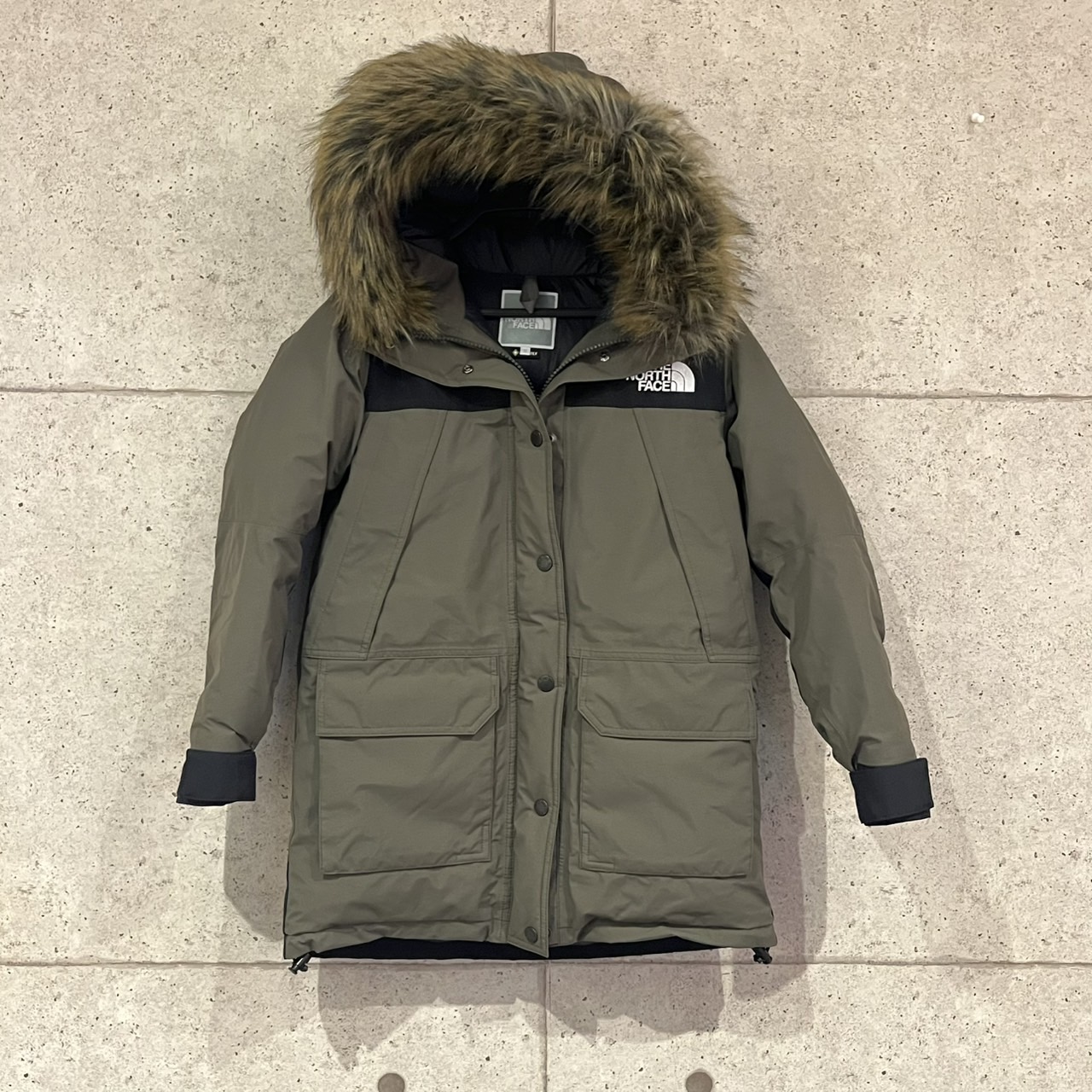 買取商品：【行橋店】レディース マウンテンダウンコート Sサイズ