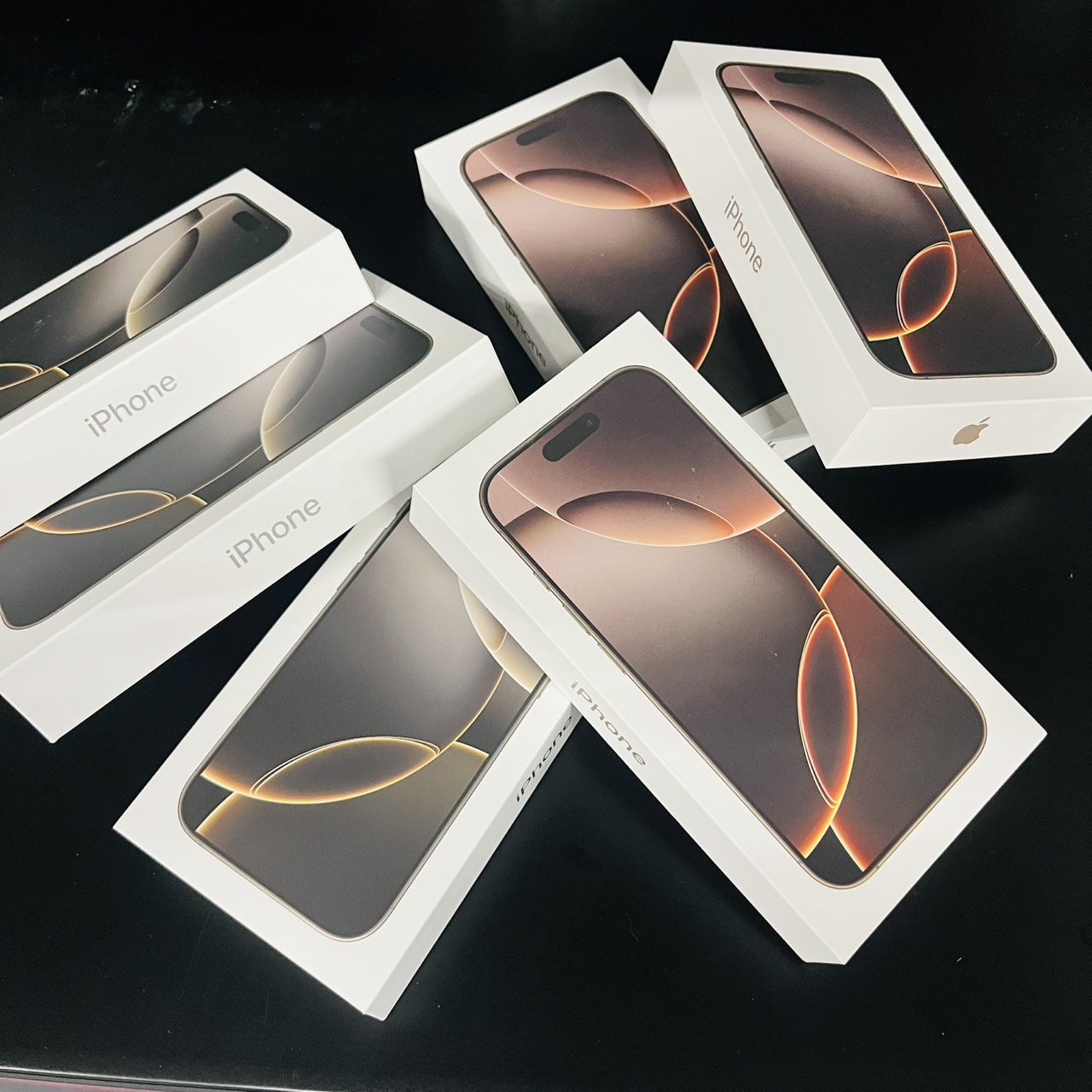 買取商品：【行橋店】SIMフリー iPhone16 512GB 未開封6台