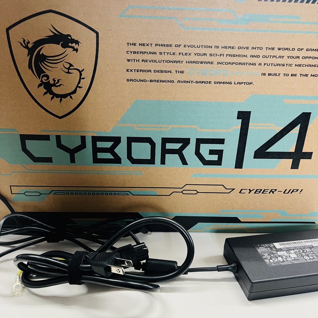 買取商品：【行橋店】CYBORG14 ゲーミングノートPC 超高性能 美品