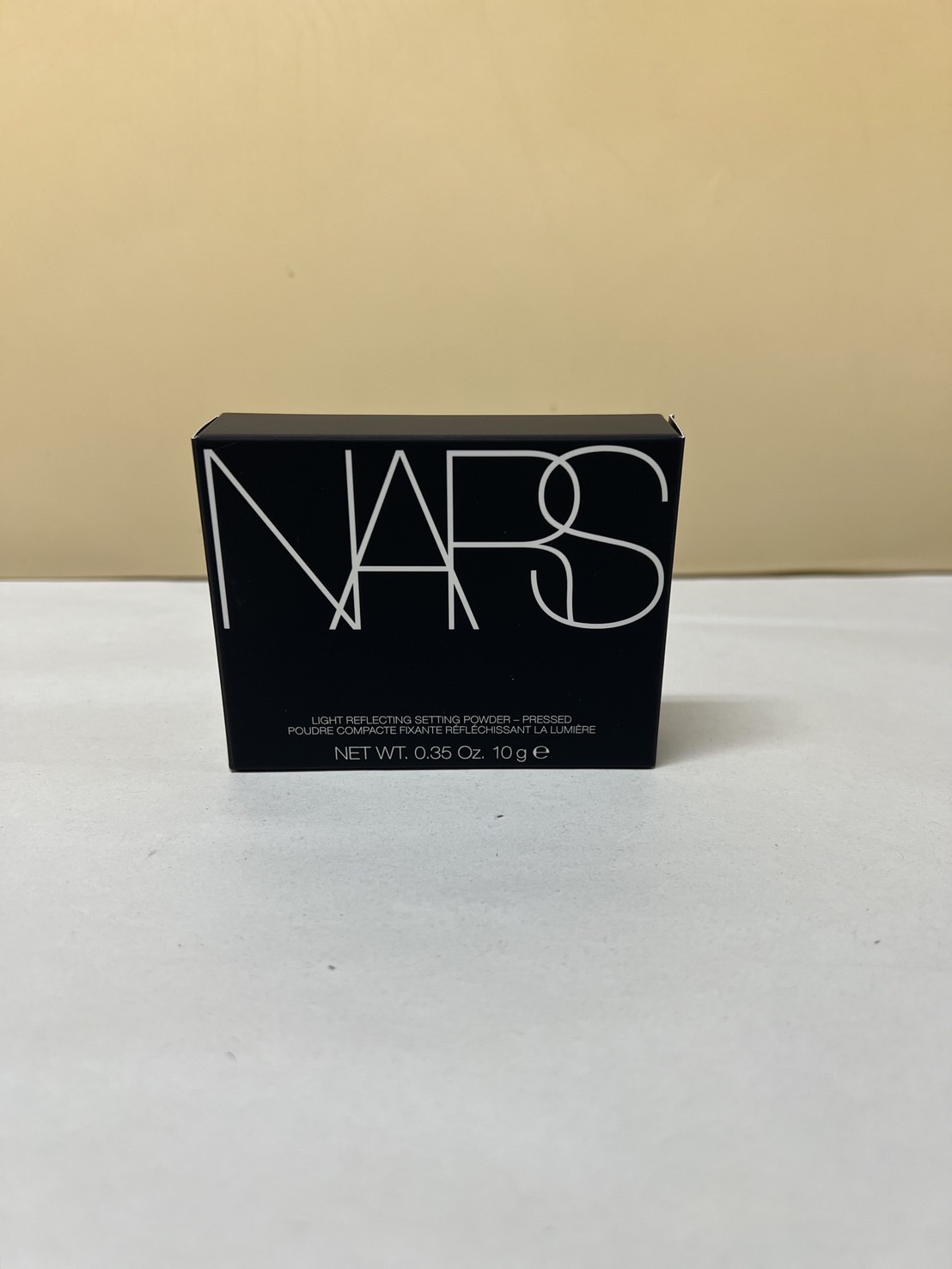 買取商品：【福岡店】NARS　ライトリフレクティングセッティングパウダーブレスト　10ｇ