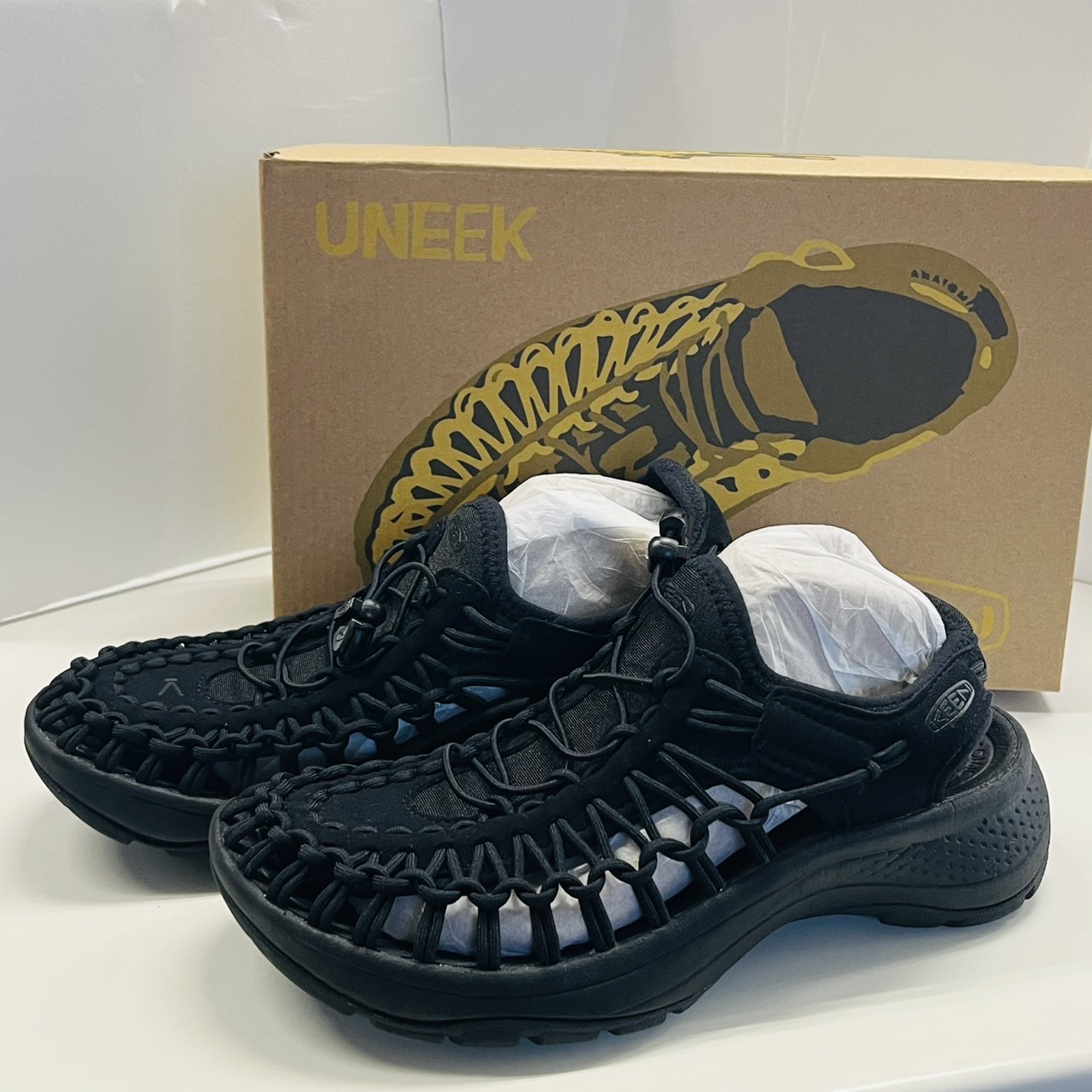 買取商品：【行橋店】KEEN アストリア レディースサンダル 美品