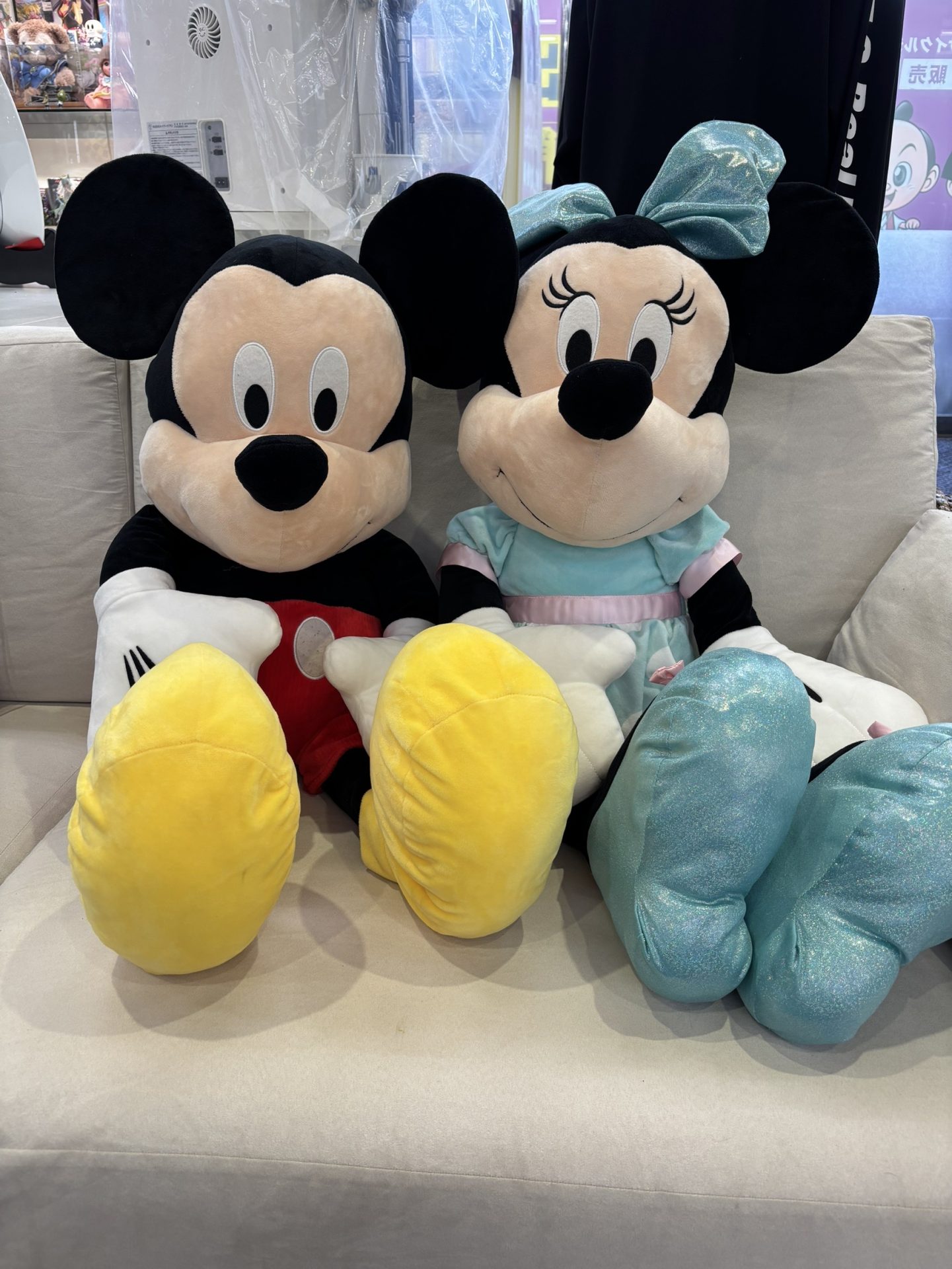 買取商品：ディズニー ミッキー&ミニー ぬいぐるみ２体セット