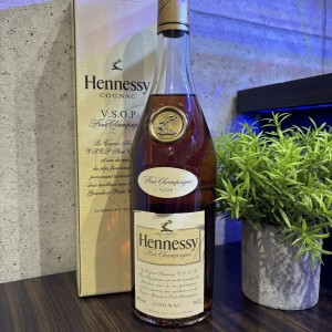 Hennessy VSOP スリムボトル