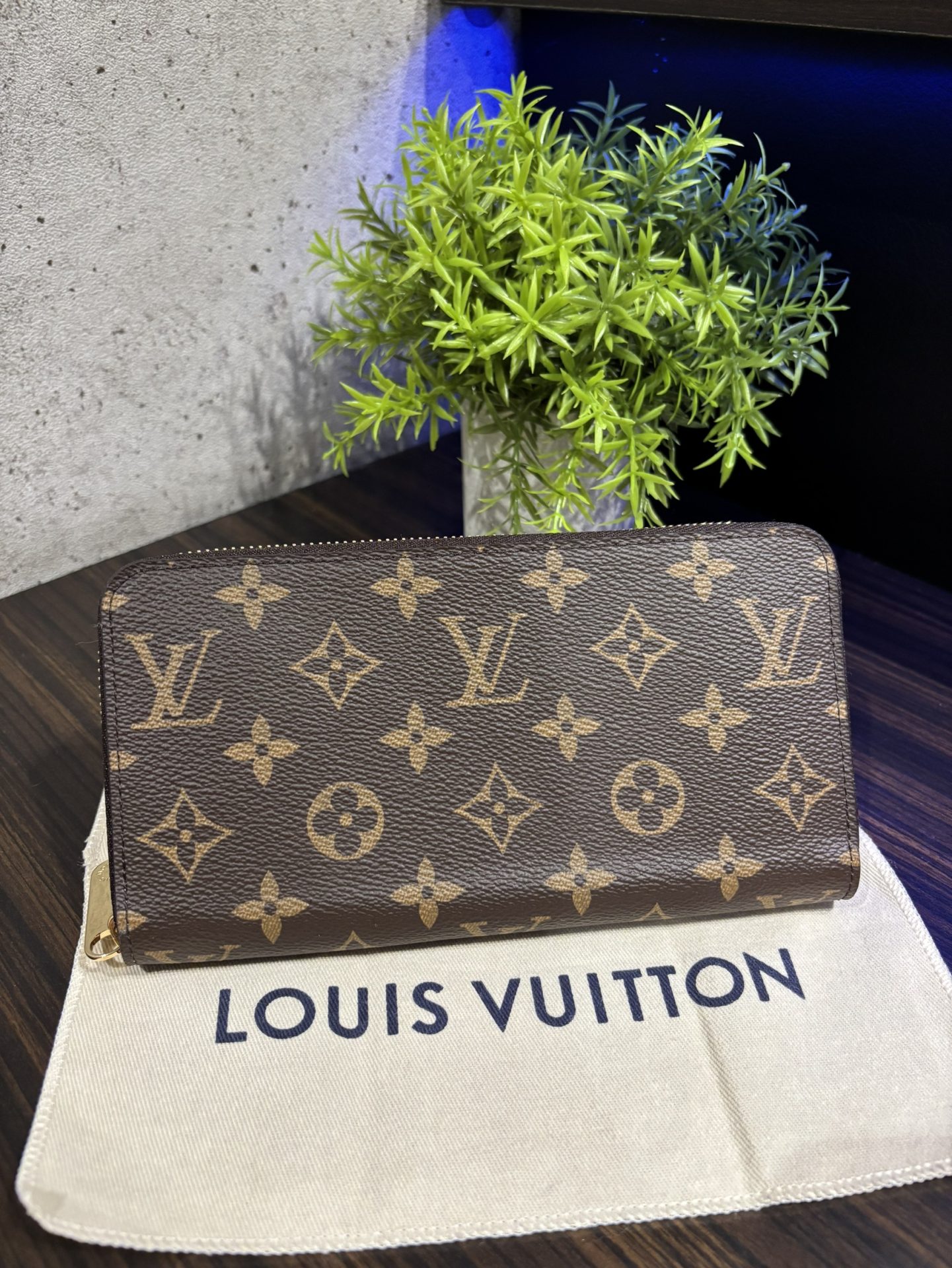 買取商品：ルイ・ヴィトン モノグラム ローズバレリーヌ 長財布