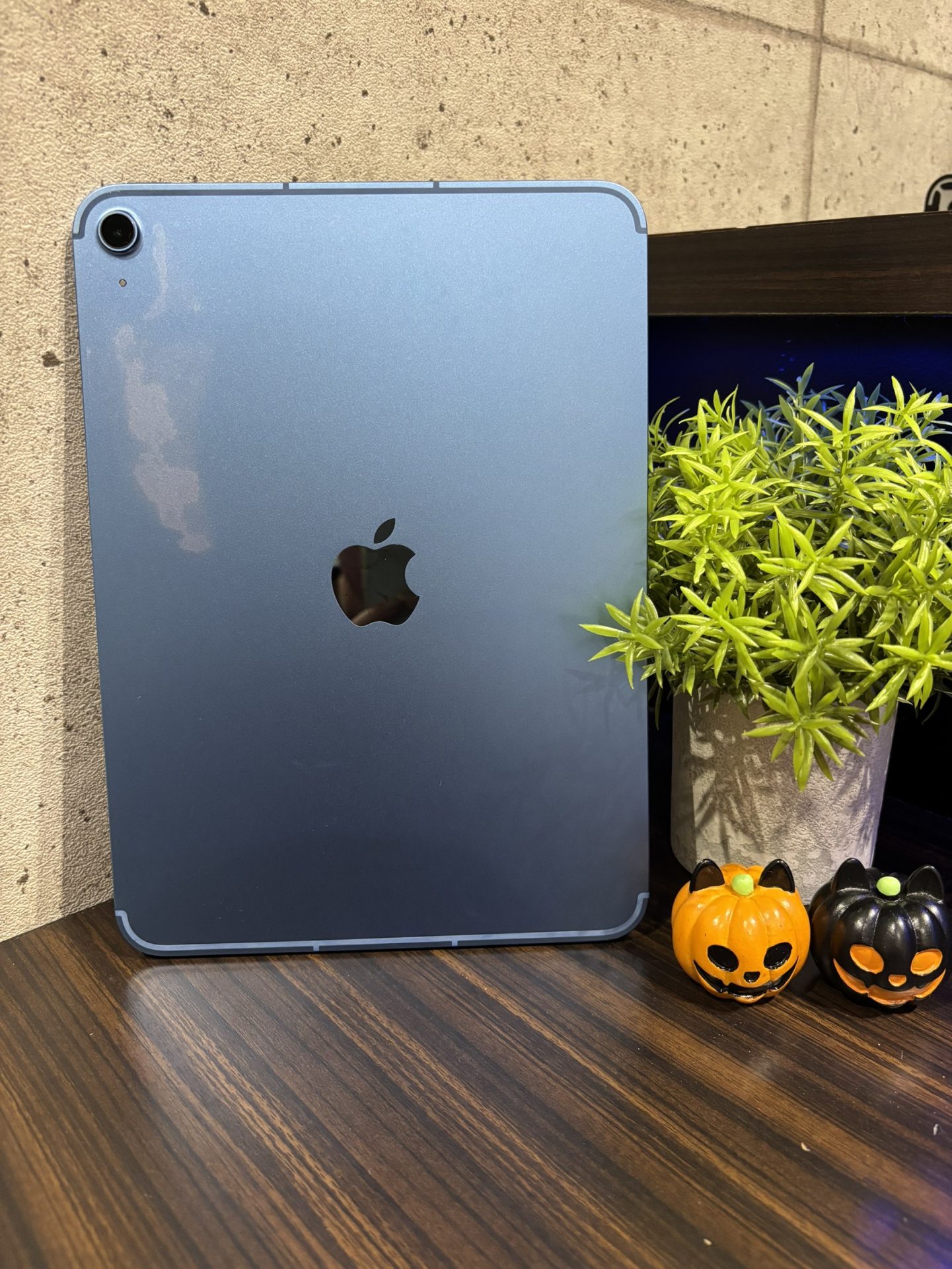 買取商品:Apple iPad 第10世代 64GB Wi-Fi+Cellular