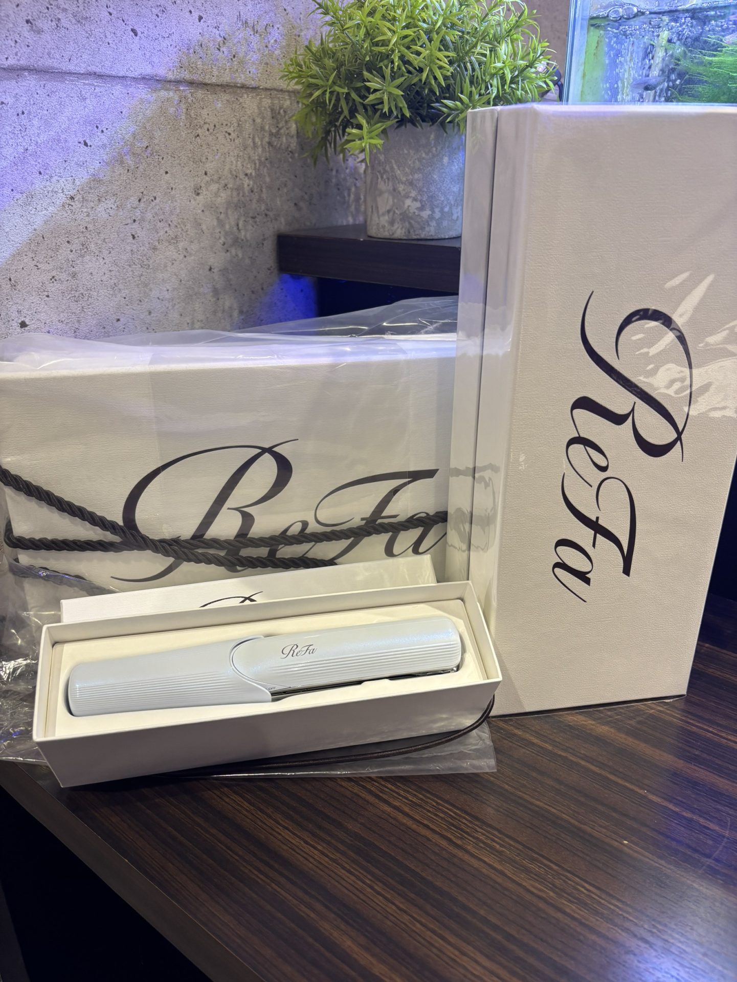 買取商品：リファ ヘアアイロン ドライヤー 計３点