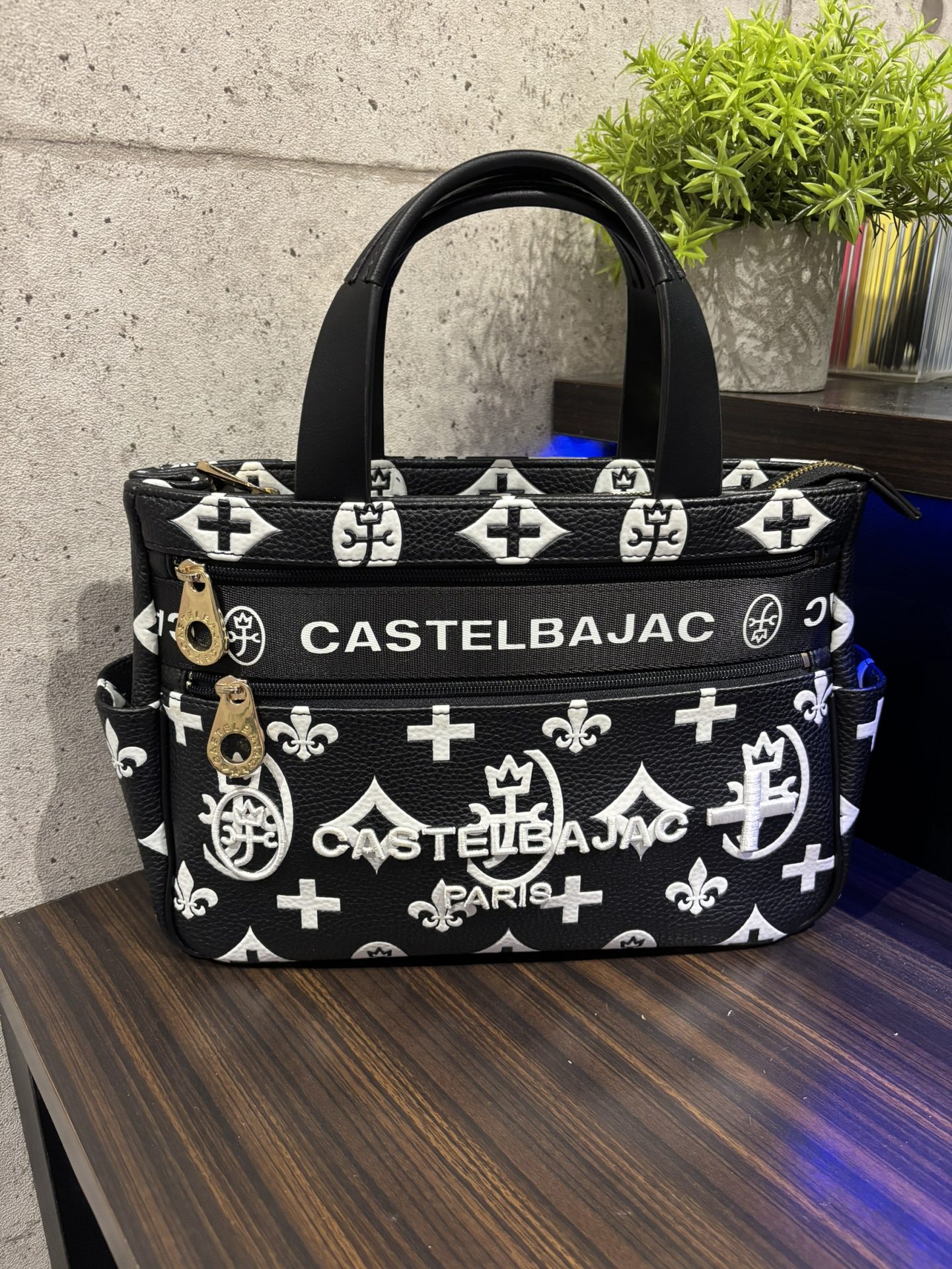 買取商品：カステルバジャック クレア トートバッグ