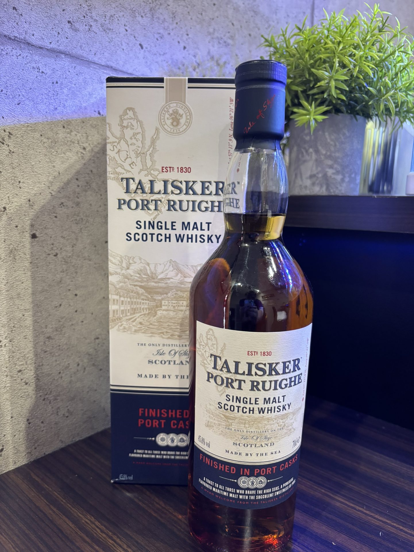 買取商品：タリスカー ポートリー 700ml