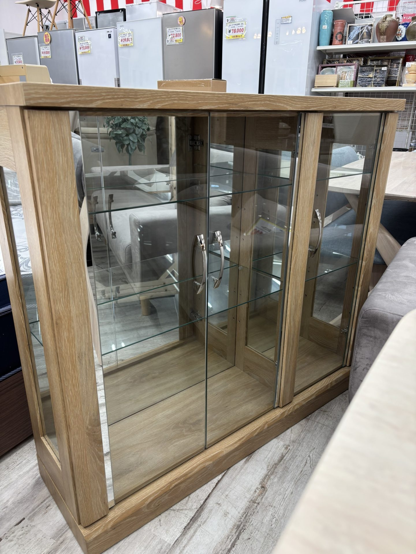 買取商品：木製 フレーム コレクション ケース