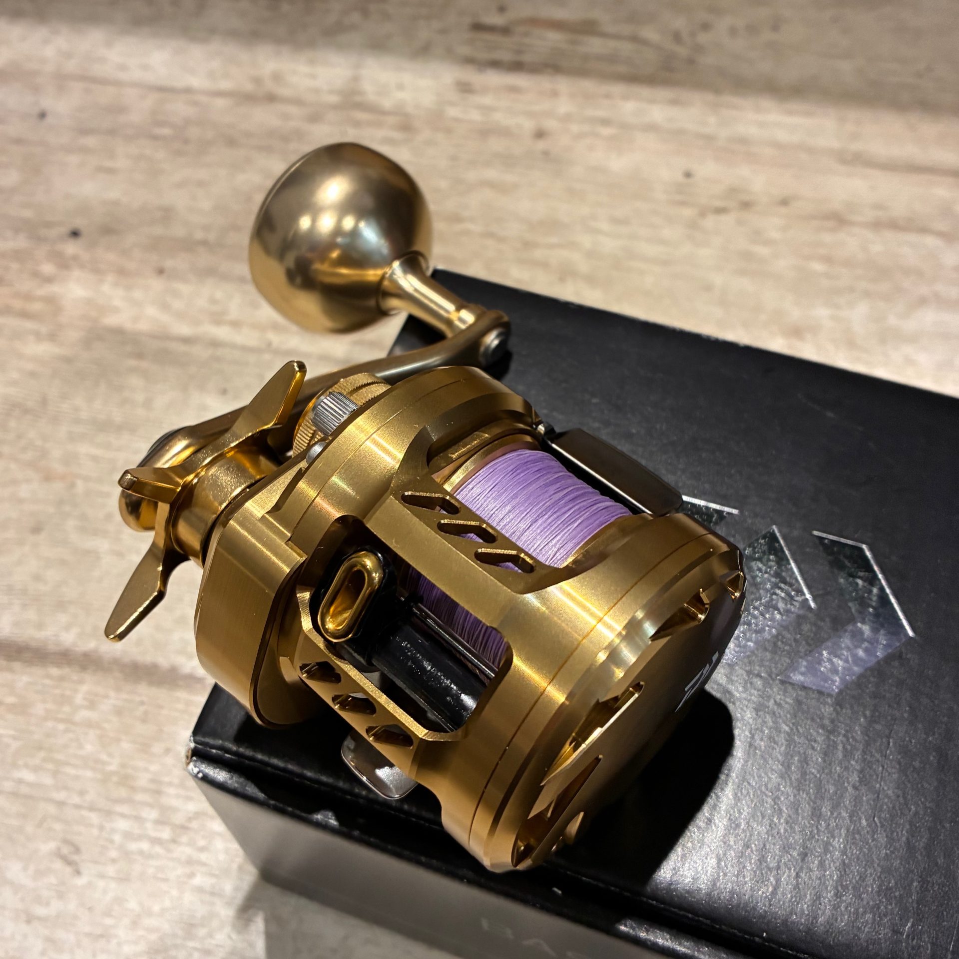 買取商品：【超美品】DAIWA 海釣り用リール BASARA150