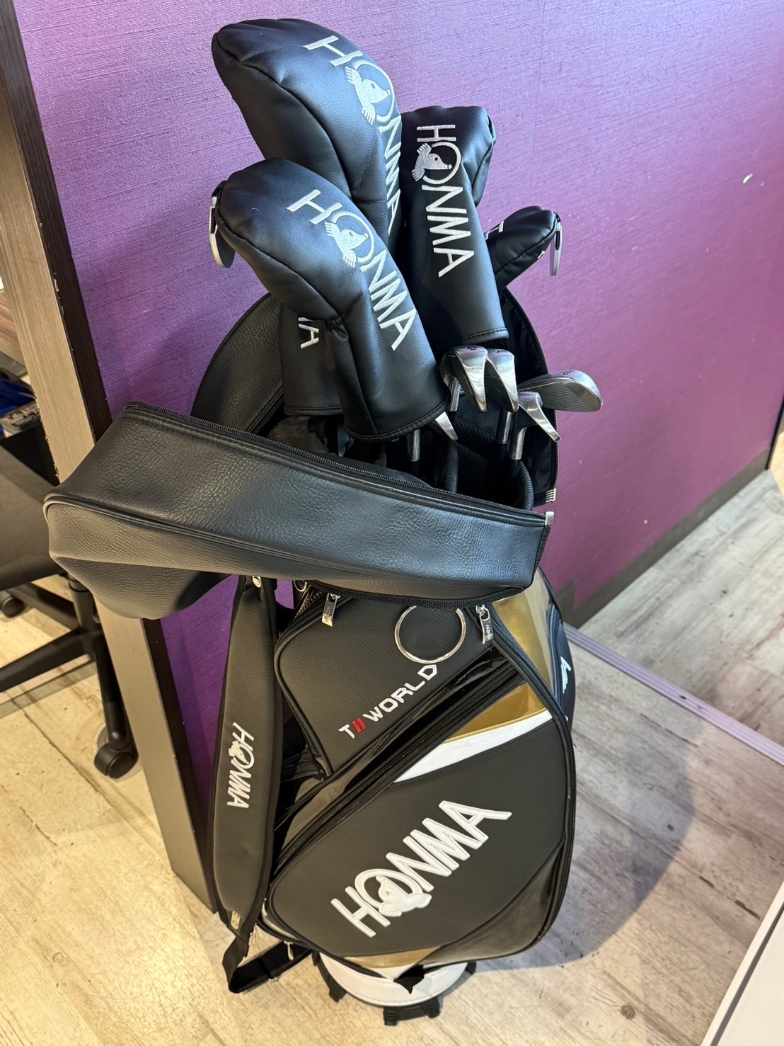 買取商品：【ゴルフ用品一式】HONMA T//WORLD