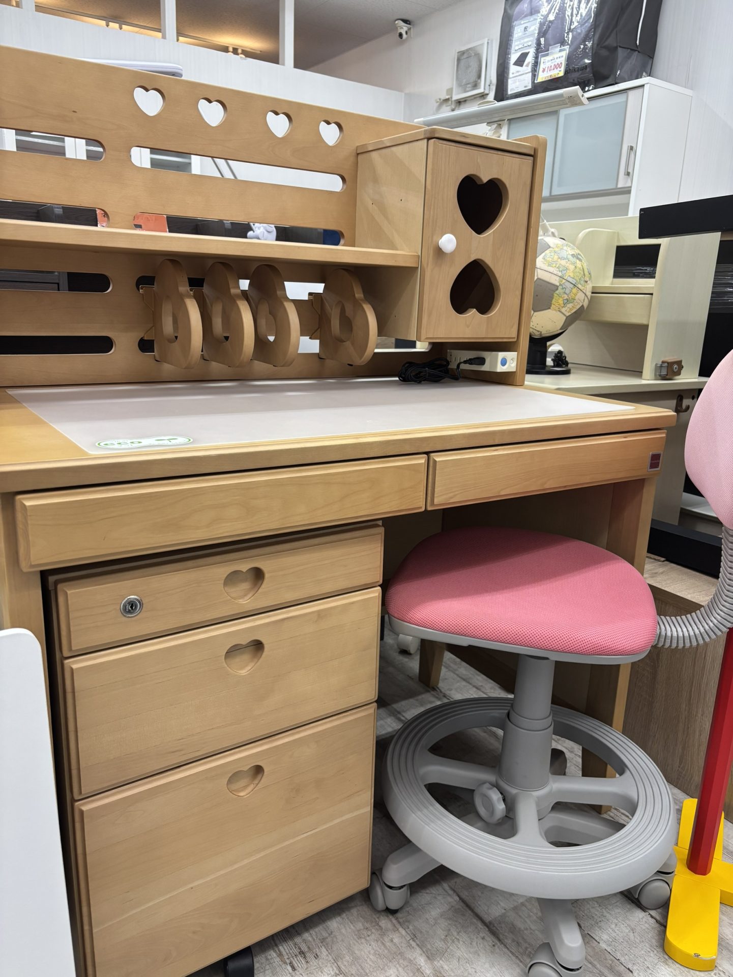 買取商品：木製 おままごとセット/ラブリー学習机